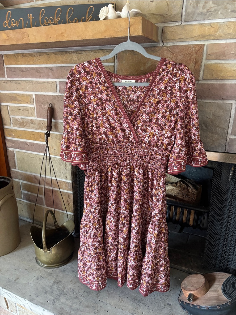 Max Studio Burgundy Floral V-Neck Smocked Dress size M. Like new.